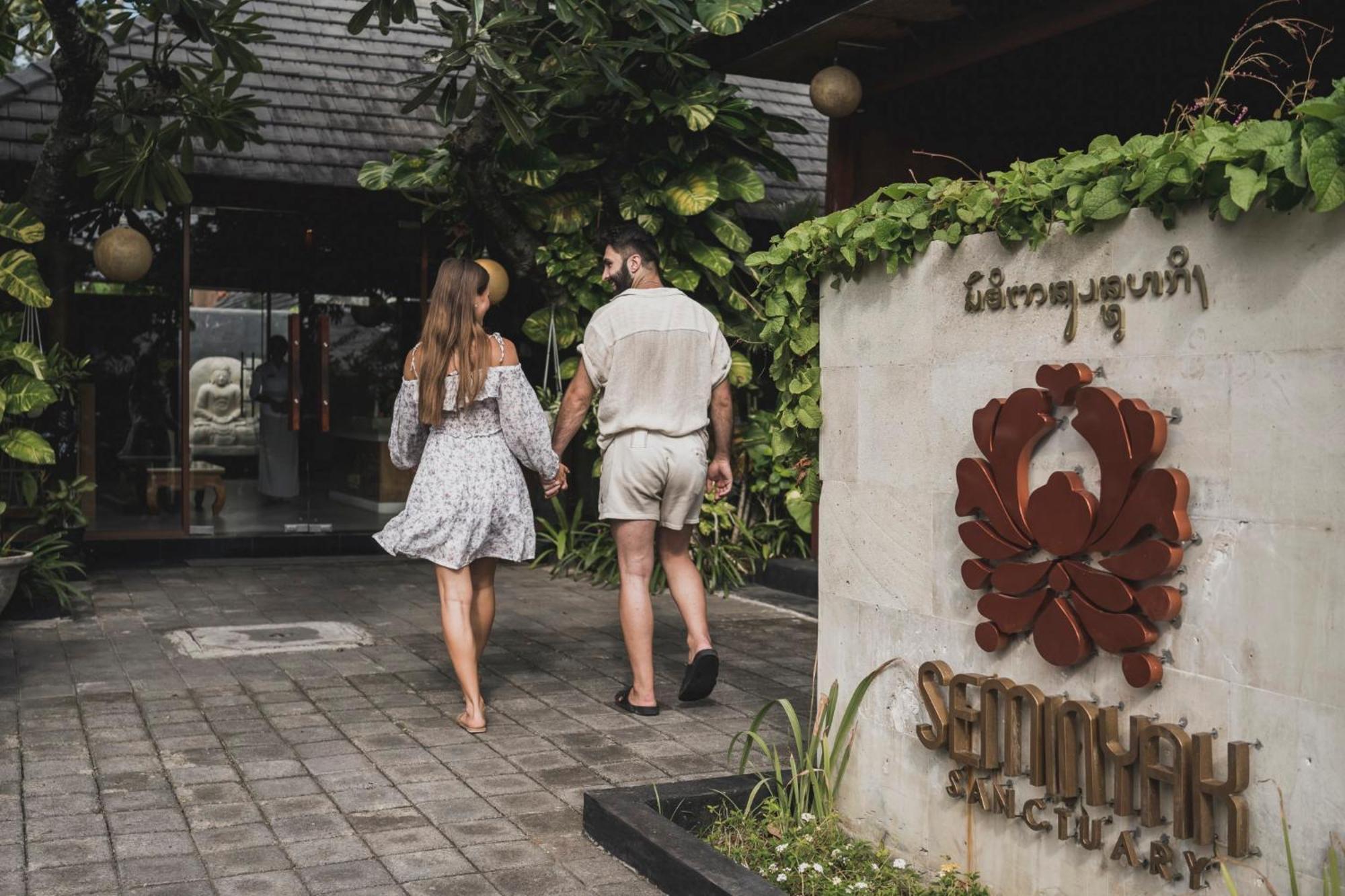 Seminyak Sanctuary Villa By Ini Vie Hospitality Legian Buitenkant foto