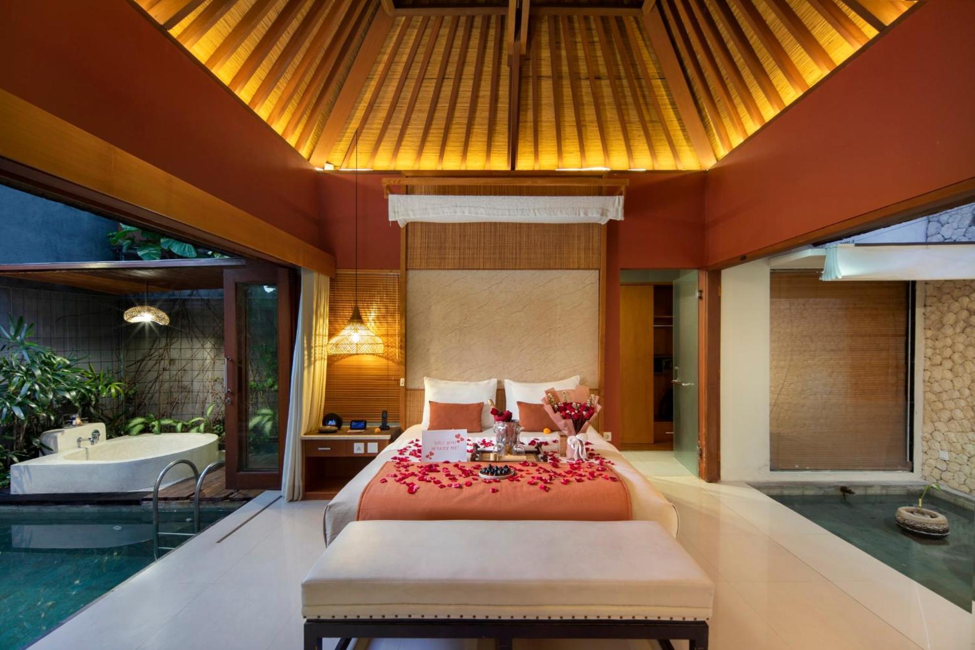 Seminyak Sanctuary Villa By Ini Vie Hospitality Legian Buitenkant foto